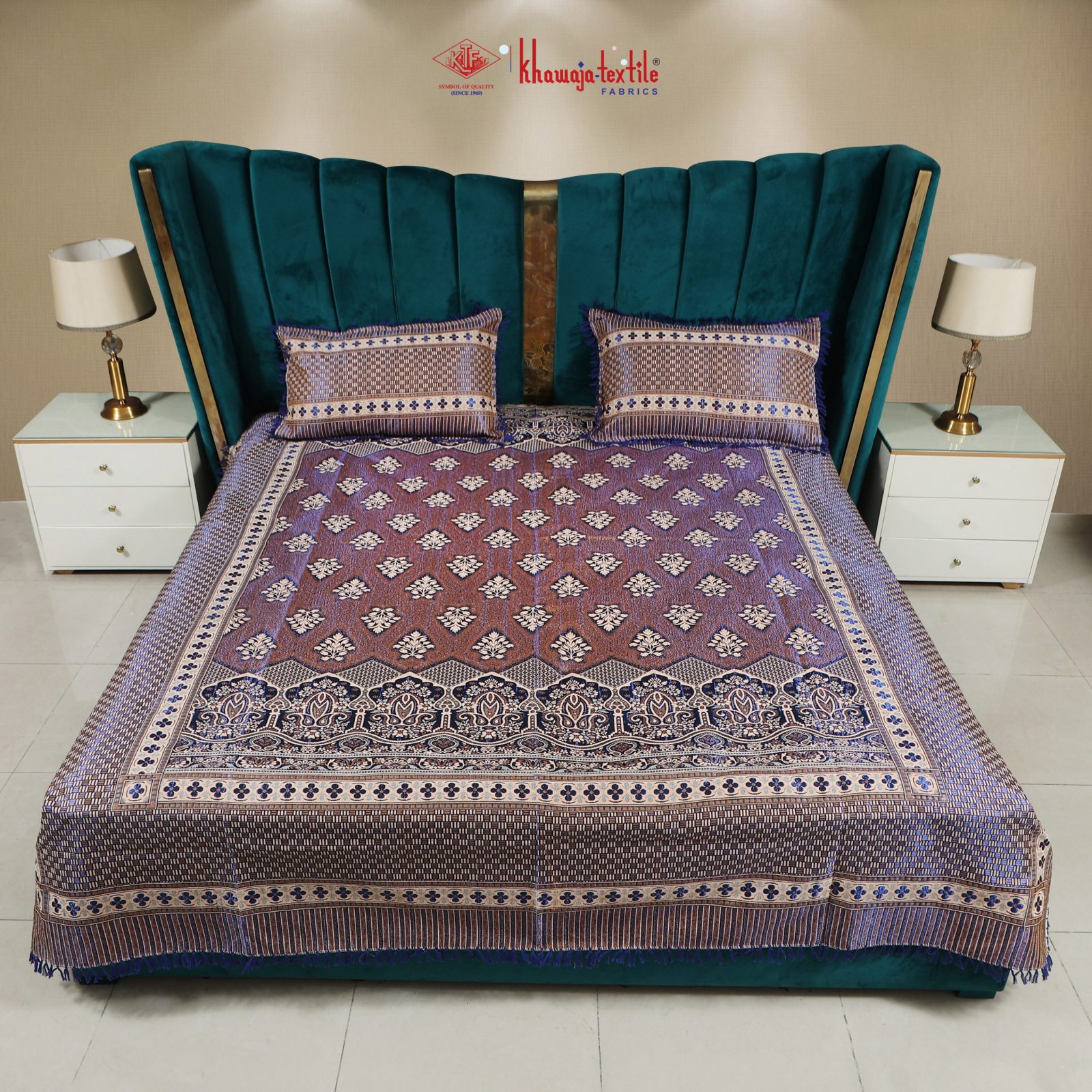 King Size Silky Bedsheet Glitter